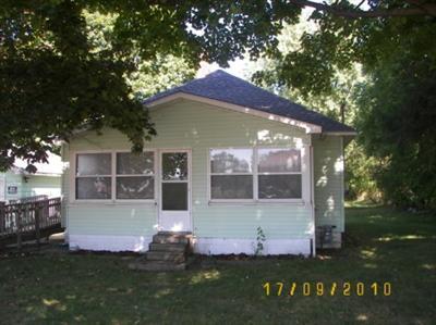 1010 Pealer Street Three Rivers, MI 49093 - Photo 1 of 1 Primary Photo