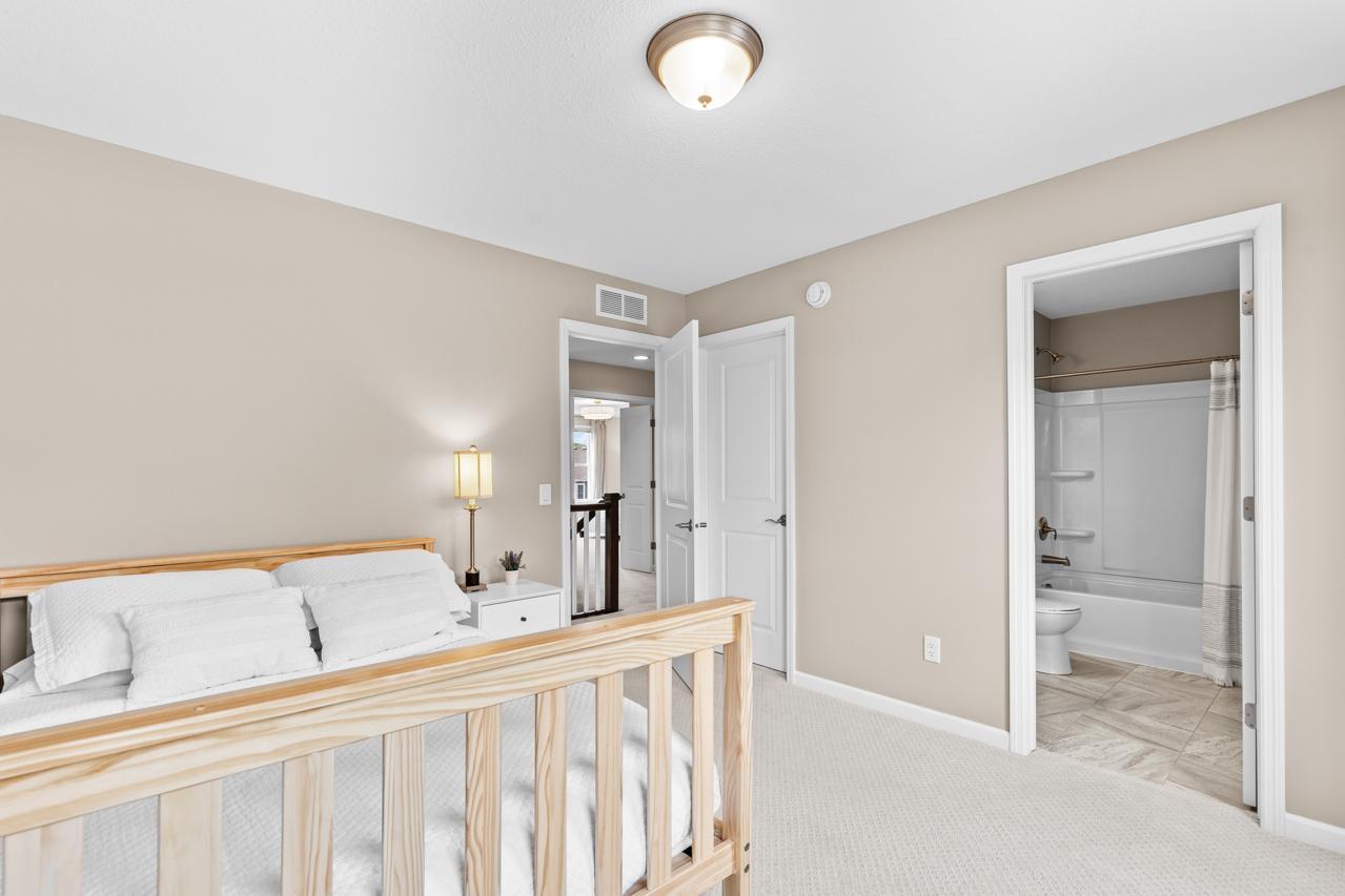 16920 Reeder Ridge Eden Prairie, MN 55347 - Photo 52 of 74 Gallery Image 52