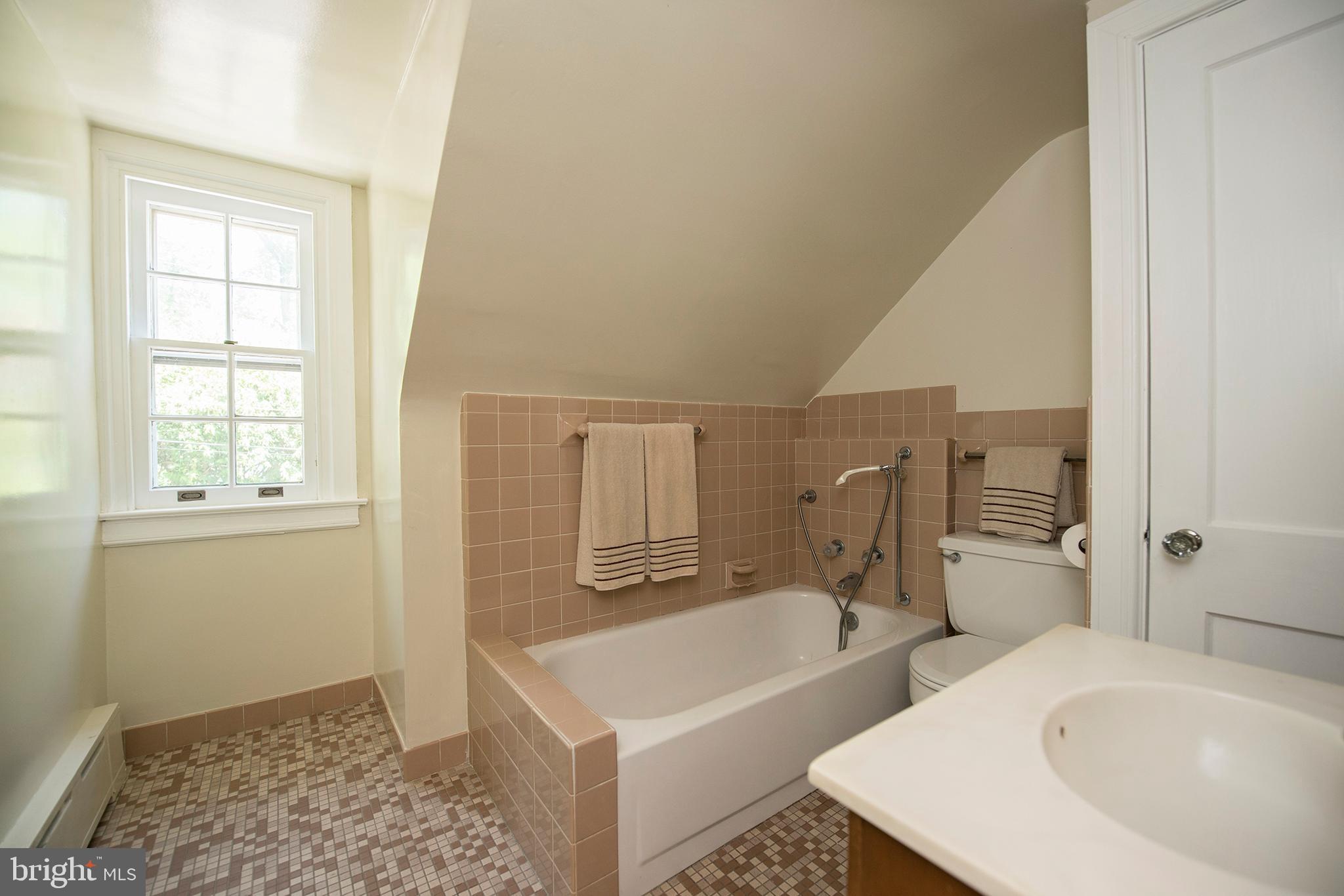 1115 Remington Road Wynnewood, PA 19096 - Photo 26 of 30 Full bath