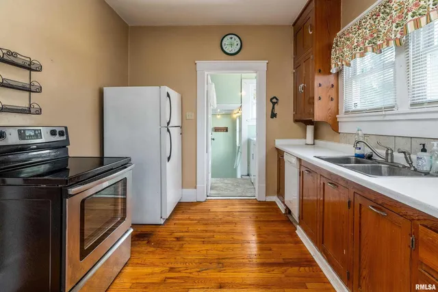 $129,000 | 544 East Main Street, Du Quoin, IL 62832