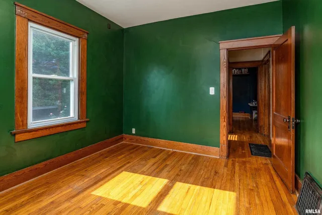 $129,000 | 544 East Main Street, Du Quoin, IL 62832