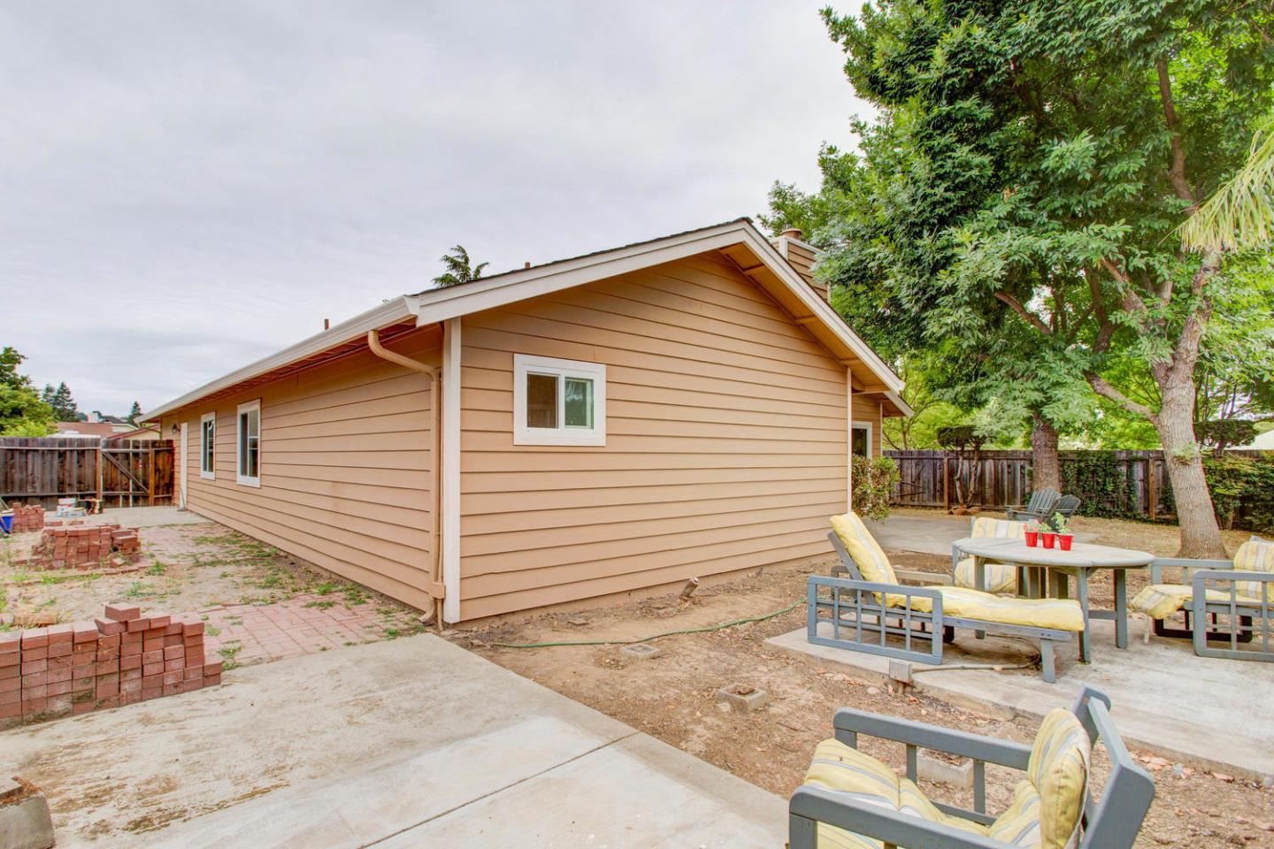 8580 Culp Drive Gilroy, CA 95020 - Photo 24 of 27