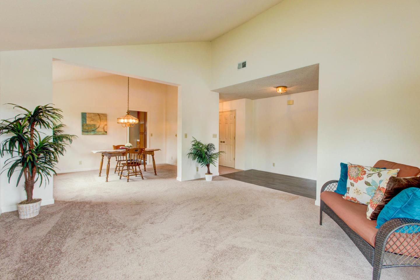 8580 Culp Drive Gilroy, CA 95020 - Photo 6 of 27