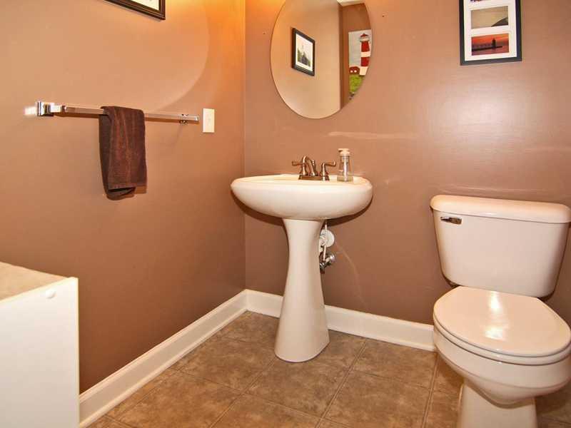 11024 Schoolhouse Road Fishers, IN 46037 - Photo 16 of 20 Gallery Image 16