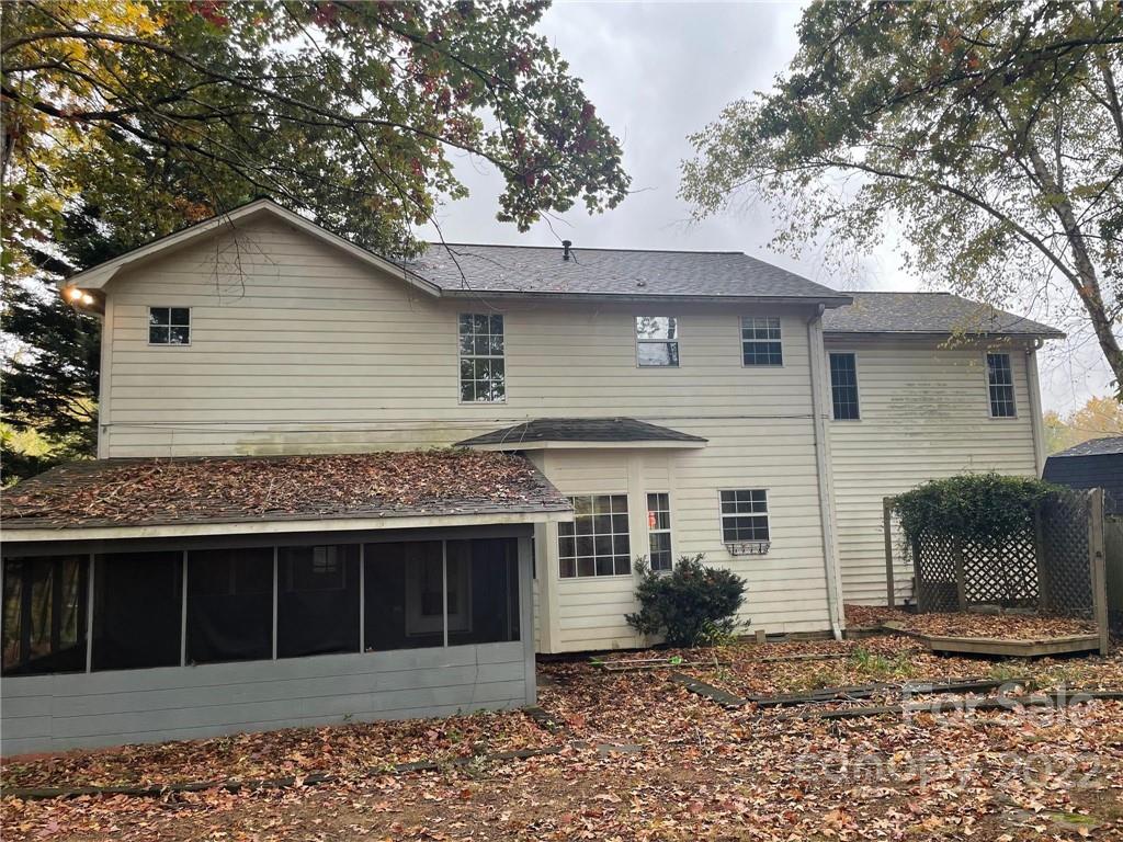 1014 Briarcliff Road Mooresville, NC 28115 - Photo 27 of 27 a front view of a house with a garden