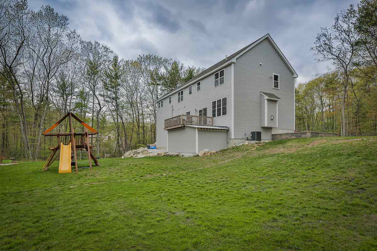 34 Captain Seaver Road Brookline, NH 03033 - Photo 3 of 36