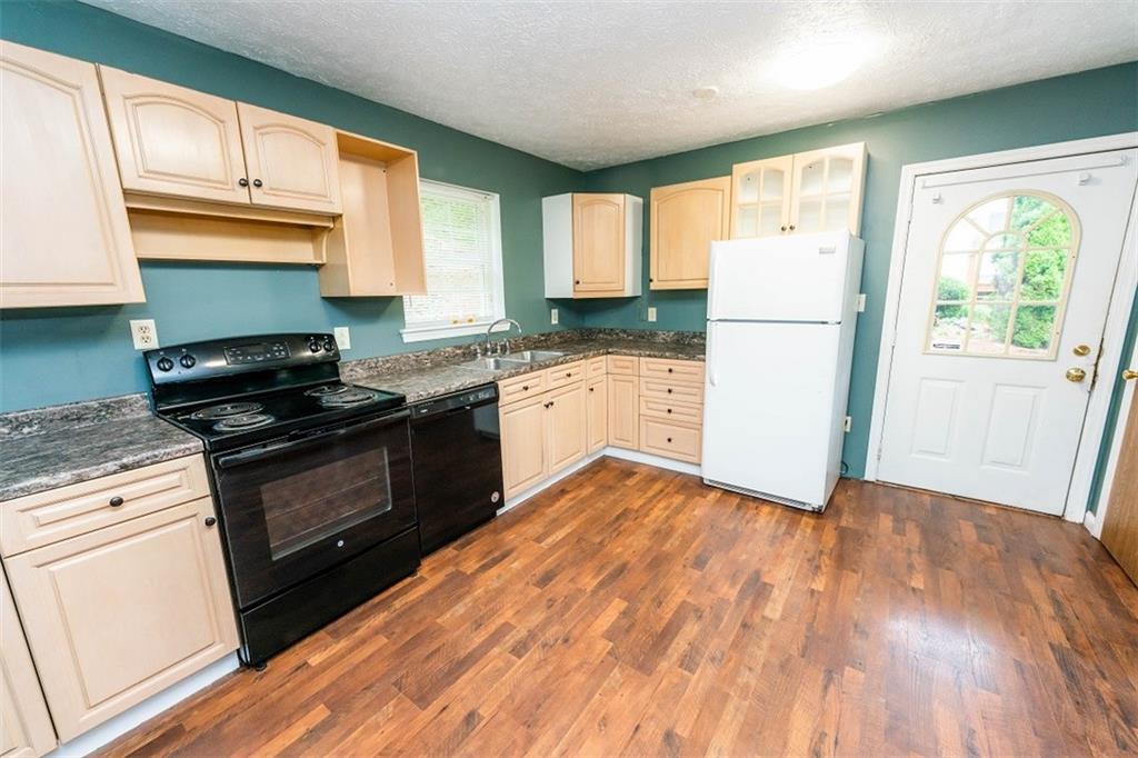 376 Maple Street Indiana, PA 15701 - Photo 5 of 15 Gallery Image 5