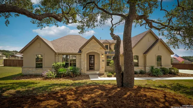 $760,000 | 8218 Garden Arbor, San Antonio, TX 78266