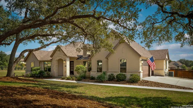 $760,000 | 8218 Garden Arbor, San Antonio, TX 78266