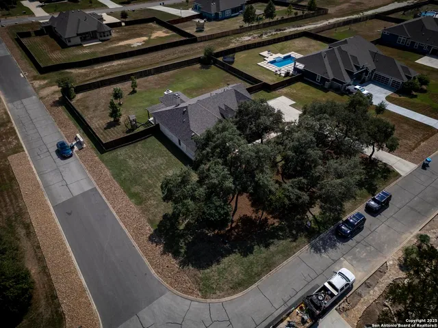 $760,000 | 8218 Garden Arbor, San Antonio, TX 78266