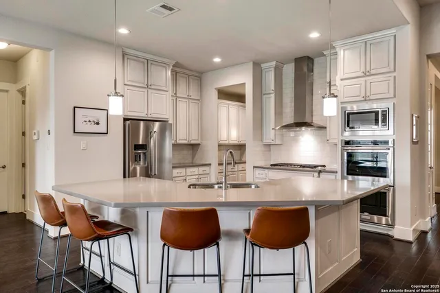 $760,000 | 8218 Garden Arbor, San Antonio, TX 78266