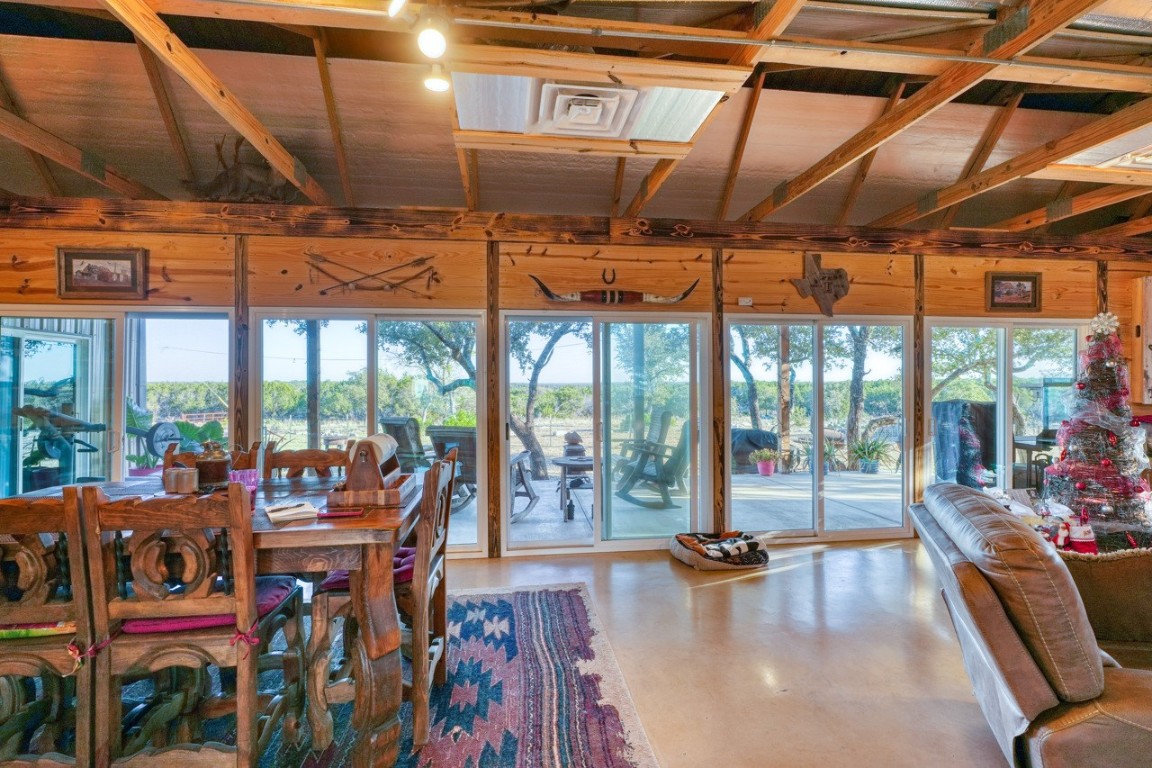 1261 Park Road Lampasas, TX 76550 - Photo 9 of 40