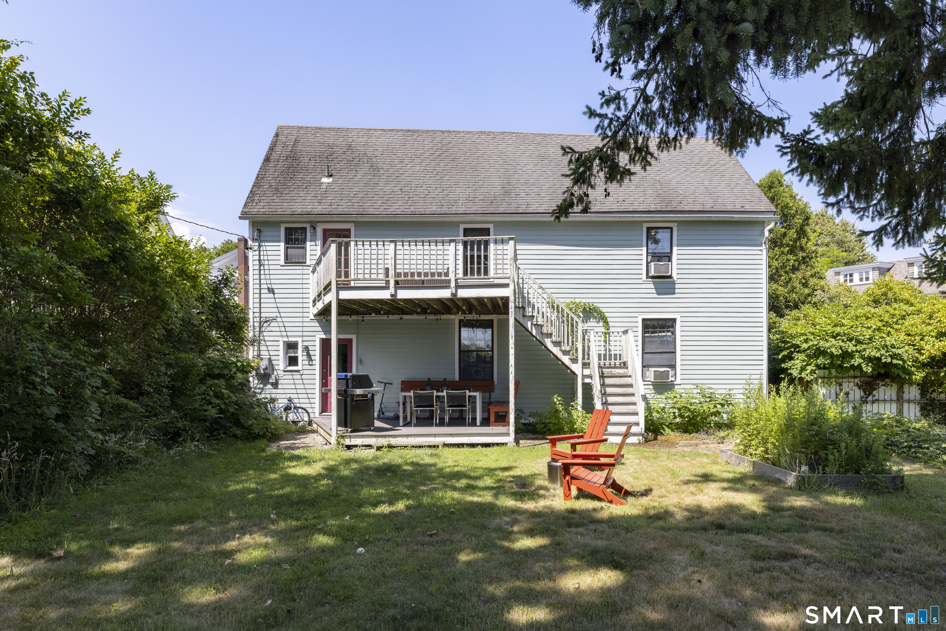 9 Cliff Street Stonington, CT 06378 - Photo 3 of 36