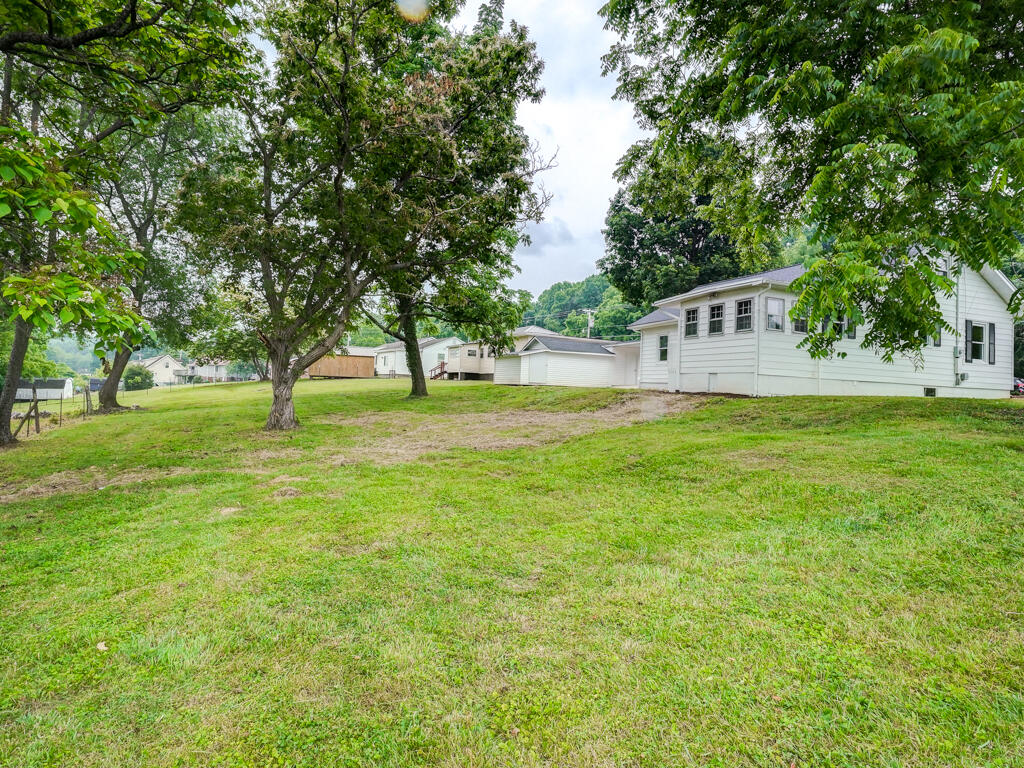 1488 Southside Road Elizabethton, TN 37643 - Photo 12 of 47 1488 Southside Rd MLS012