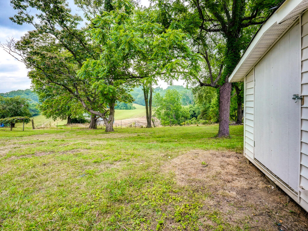 1488 Southside Road Elizabethton, TN 37643 - Photo 5 of 47 1488 Southside Rd MLS005