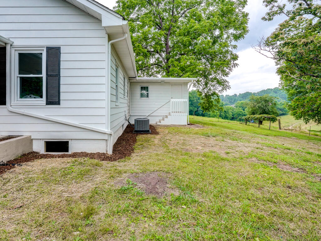 1488 Southside Road Elizabethton, TN 37643 - Photo 7 of 47 1488 Southside Rd MLS007