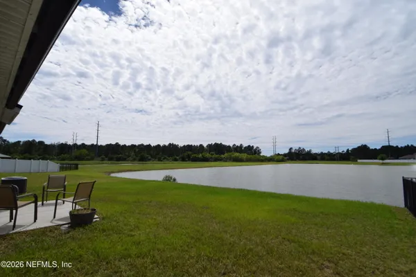 $2,400 | 3554 Shiner Drive, Jacksonville, FL 32226