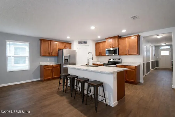 $2,400 | 3554 Shiner Drive, Jacksonville, FL 32226