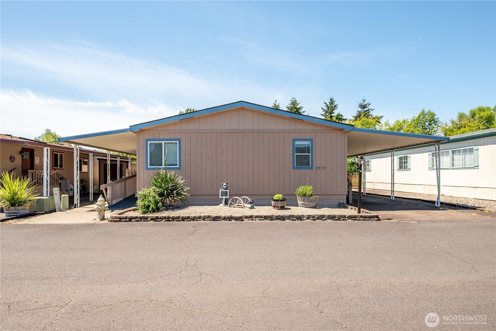 2355 Sparrow Loop, Unit 169 Kelso, WA 98626 - Photo 2 of 33