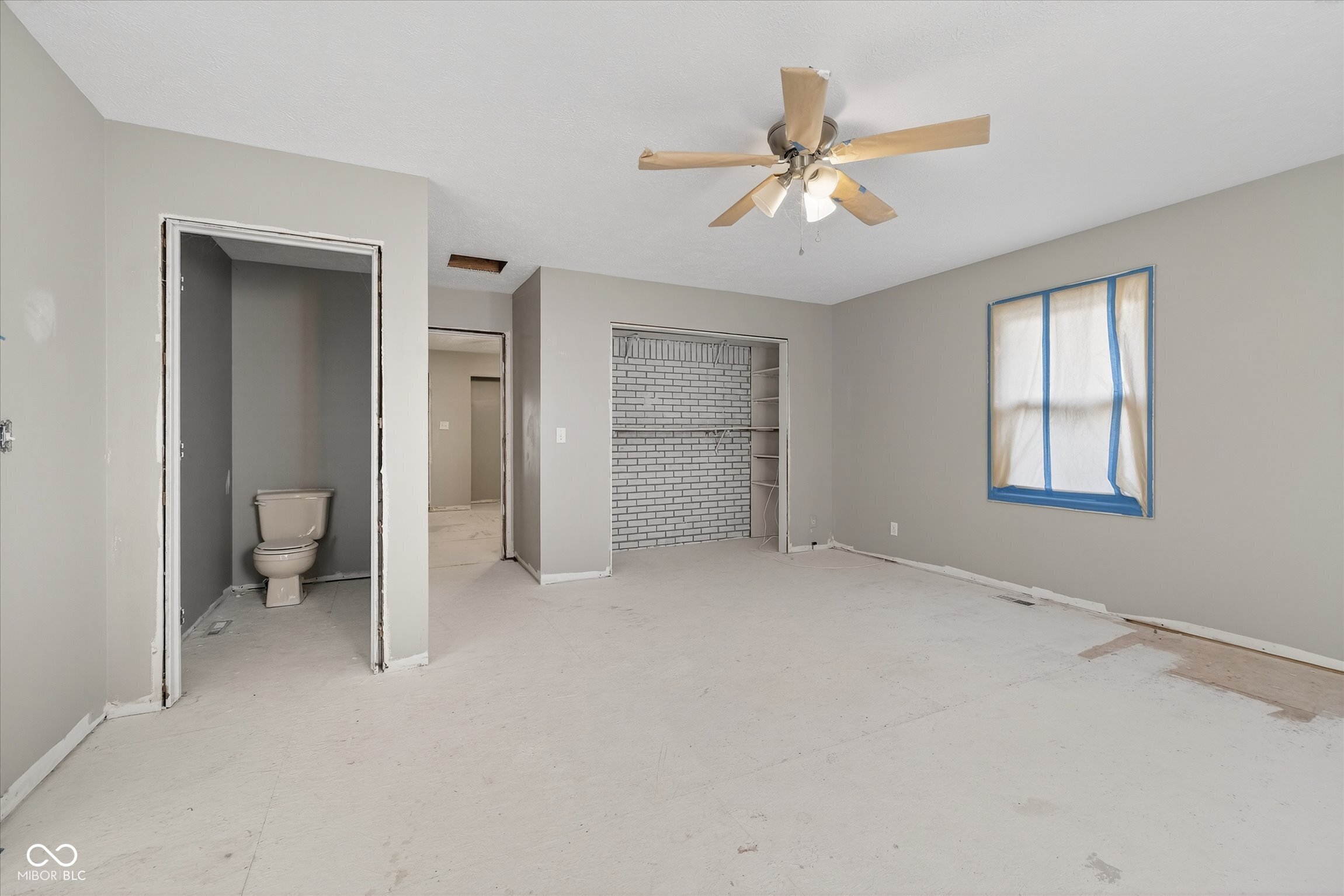 730 Colonial Way Greenwood, IN 46142 - Photo 24 of 36