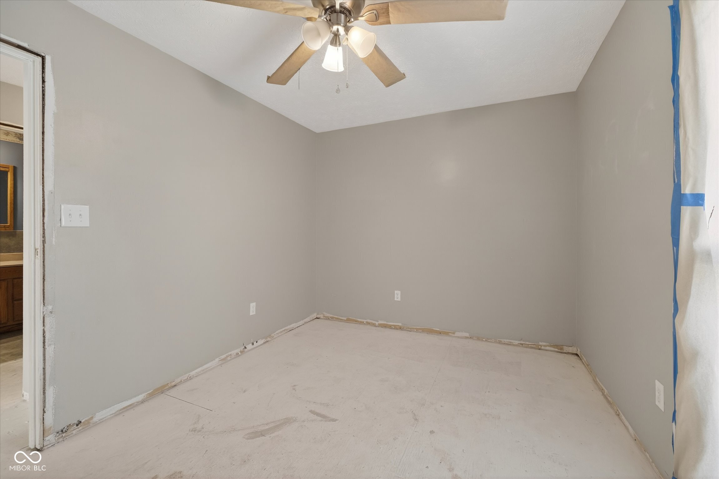 730 Colonial Way Greenwood, IN 46142 - Photo 30 of 36