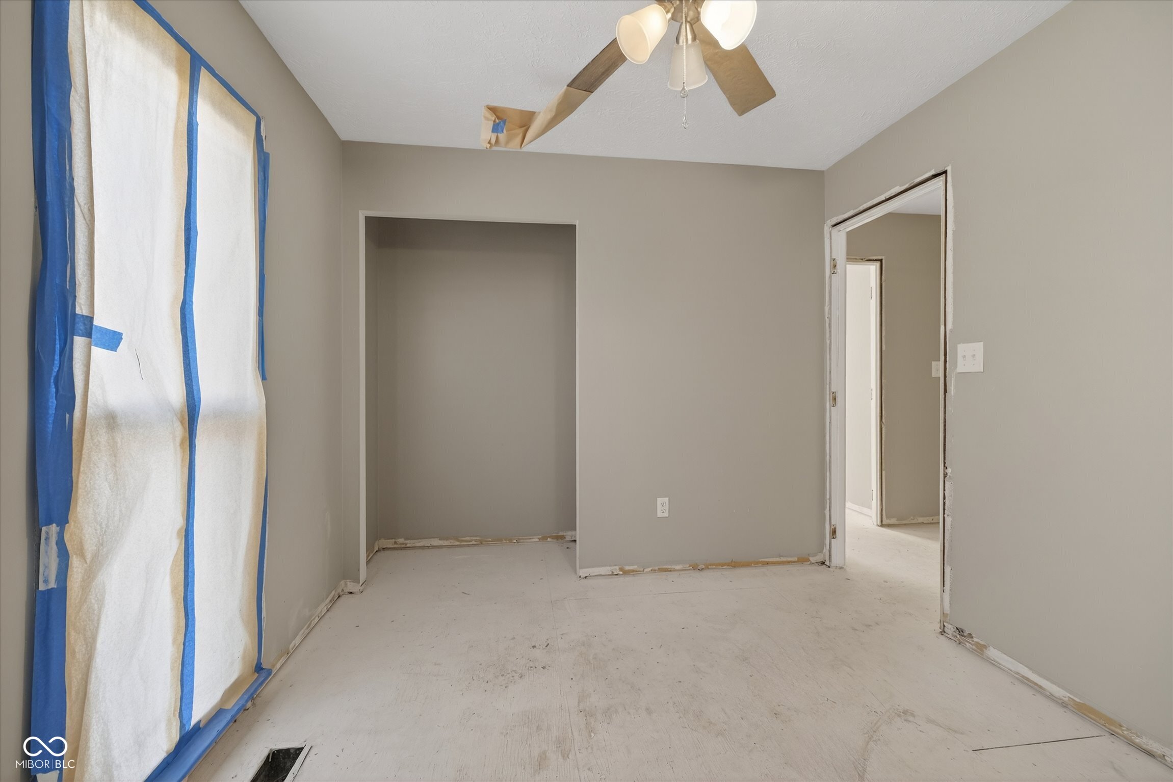 730 Colonial Way Greenwood, IN 46142 - Photo 31 of 36