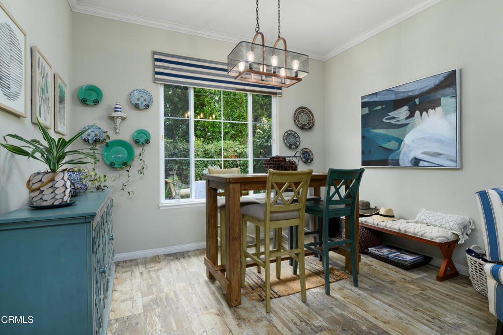 1150 Corte Riviera Camarillo, CA 93010 - Photo 8 of 35 8