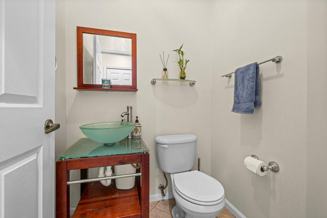 8303 Via Leonessa Boca Raton, FL 33433 - Photo 10 of 36 010-8303ViaLeonessa-BocaRaton-FL-33433-S