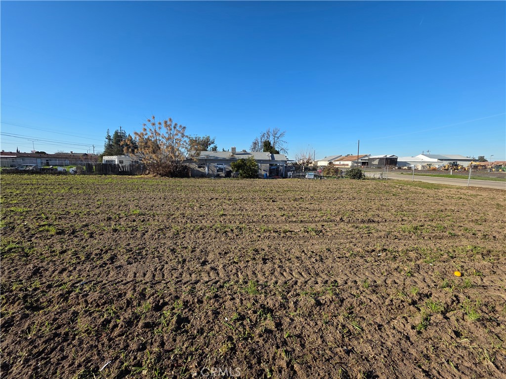 2331 West Front Street Selma, CA 93662 - Photo 5 of 8 Imagine what you could build?