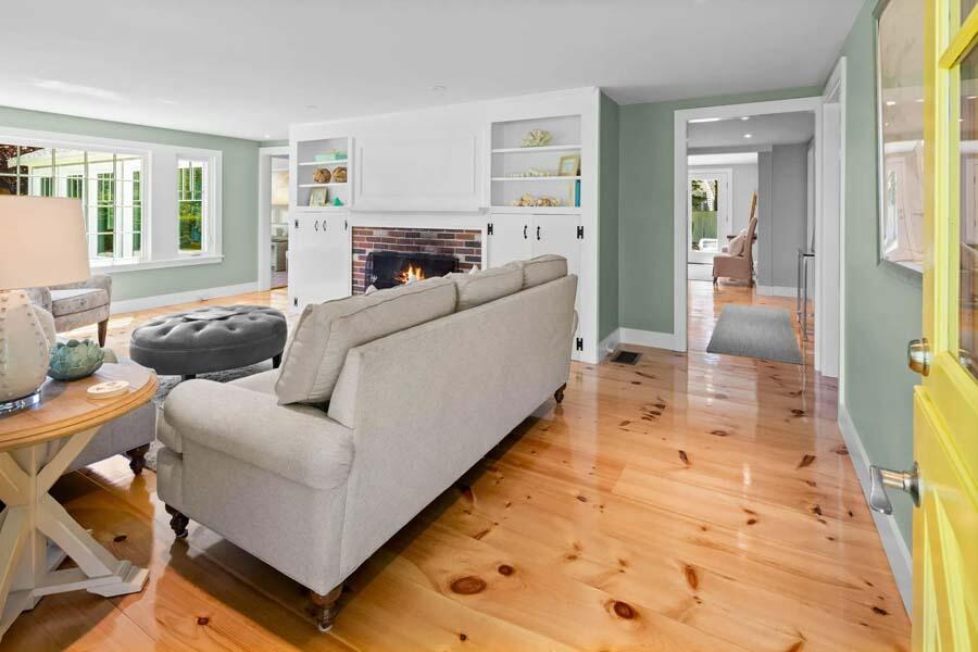 37 Twiss Road Orleans, MA 02653 - Photo 6 of 41 Entranceway to Living Room