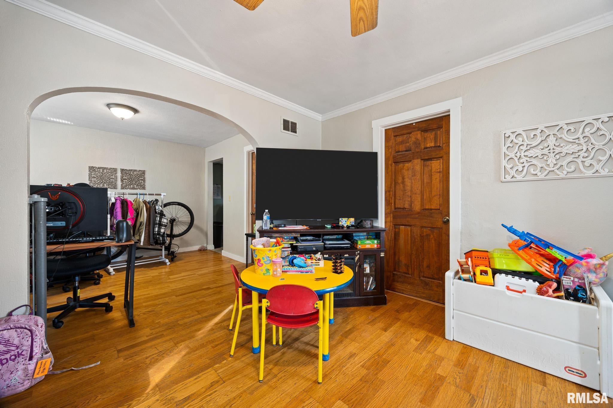 13 Rosenberg Court Pekin, IL 61554 - Photo 7 of 20