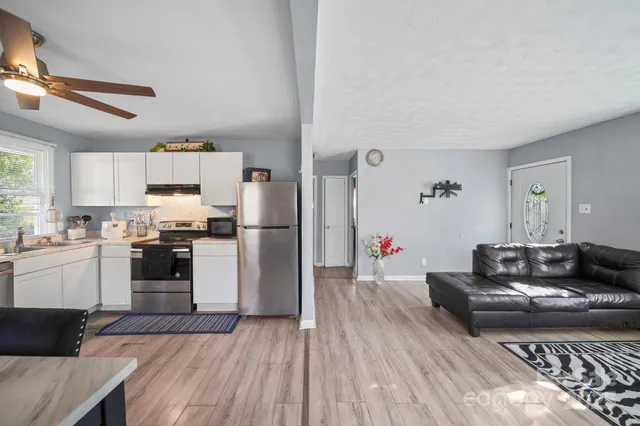 $265,000 | 2147 Purser Drive, Charlotte, NC 28215