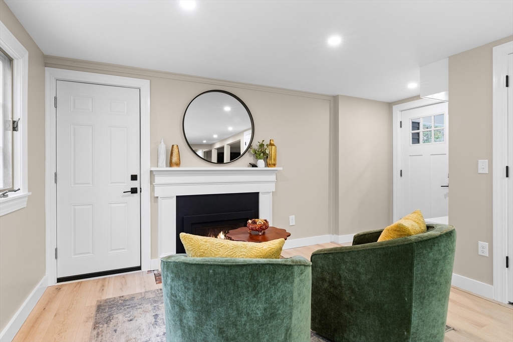 123 Pond Street Georgetown, MA 01833 - Photo 14 of 39