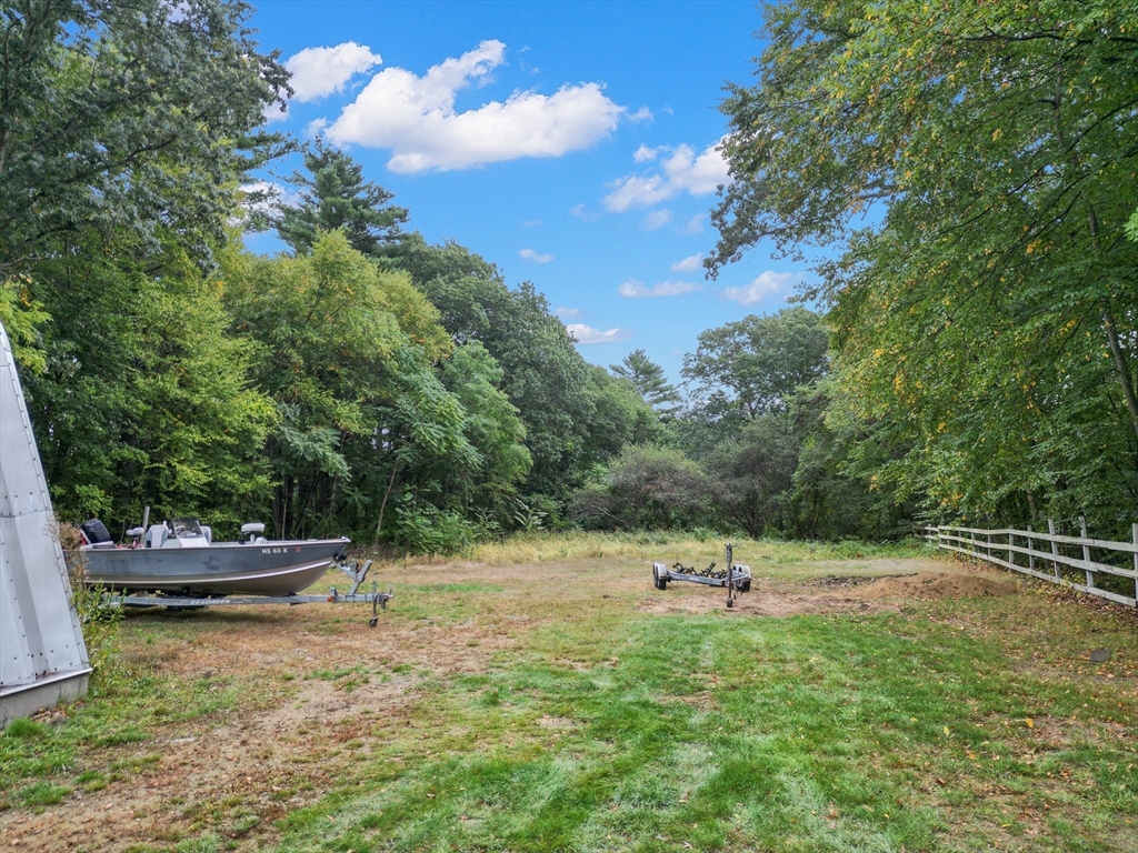 123 Pond Street Georgetown, MA 01833 - Photo 31 of 39