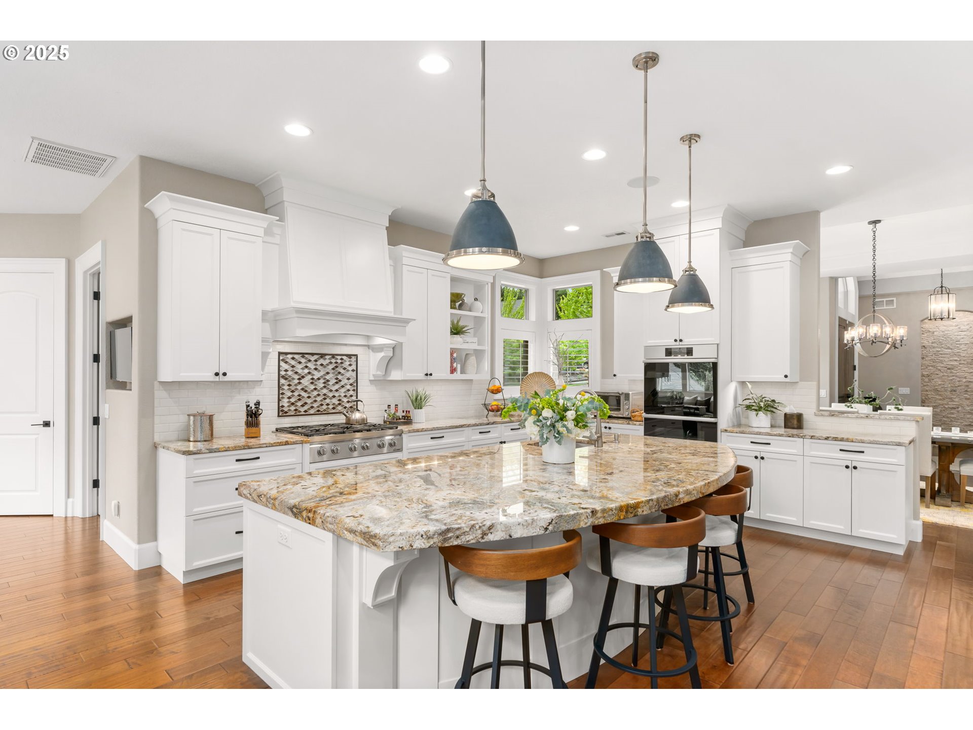 14005 155th Terrace Portland, OR 97224 - Photo 7 of 48