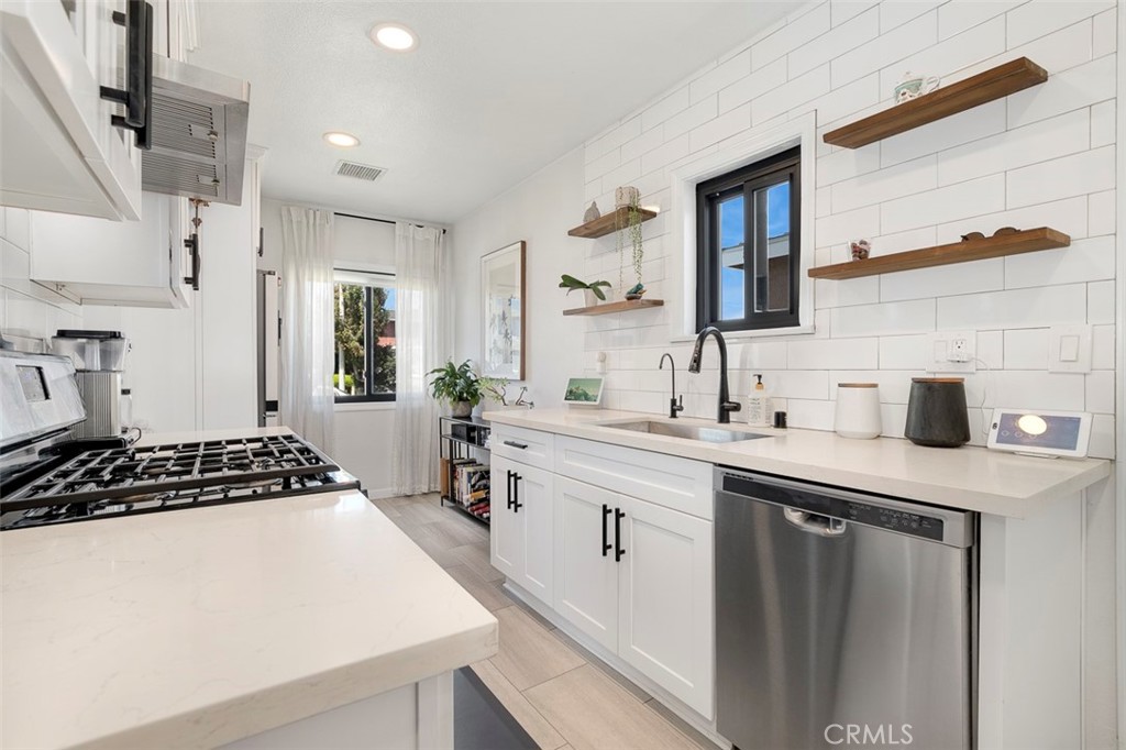 1122 East Renton Street Carson, CA 90745 - Photo 1 of 1 Gallery Image 1
