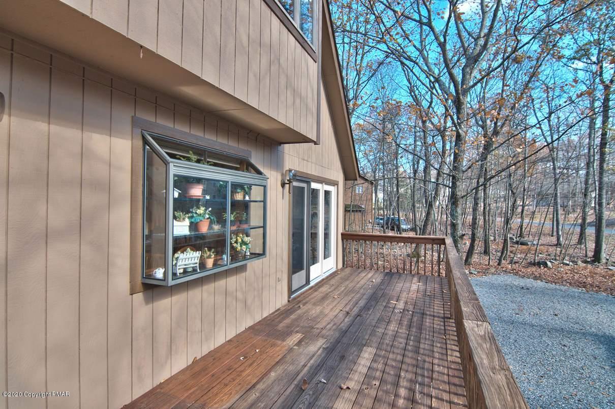 2121 Wilderland Road Tamiment, PA 18371 - Photo 12 of 65 Deck