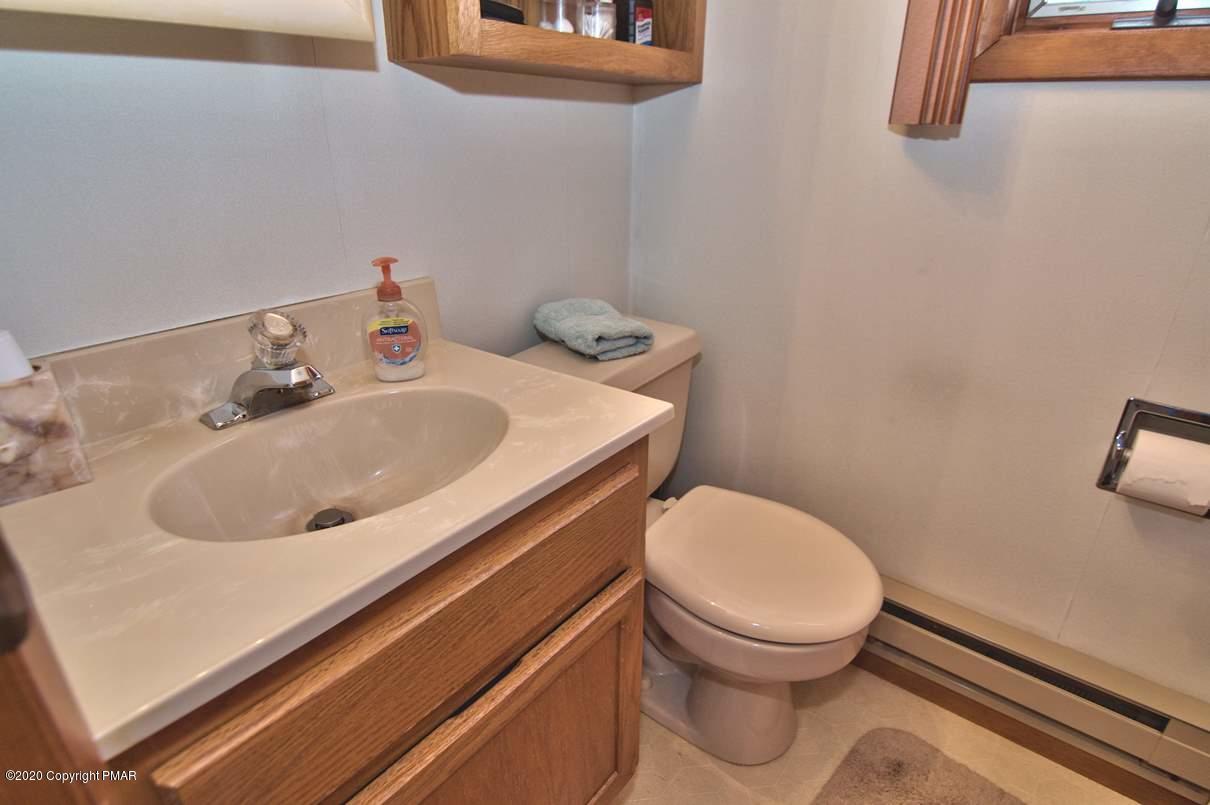 2121 Wilderland Road Tamiment, PA 18371 - Photo 34 of 65 Master Bath