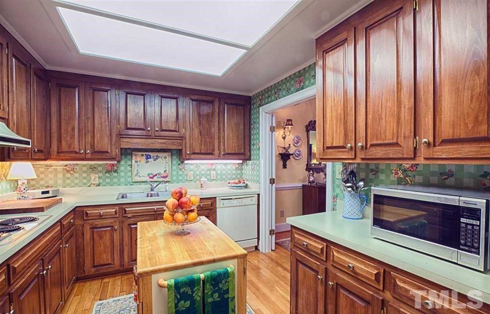 3345 Ridgecrest Court Raleigh, NC 27607 - Photo 2 of 12