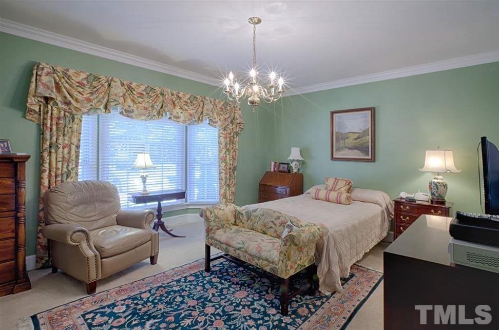 3345 Ridgecrest Court Raleigh, NC 27607 - Photo 4 of 12