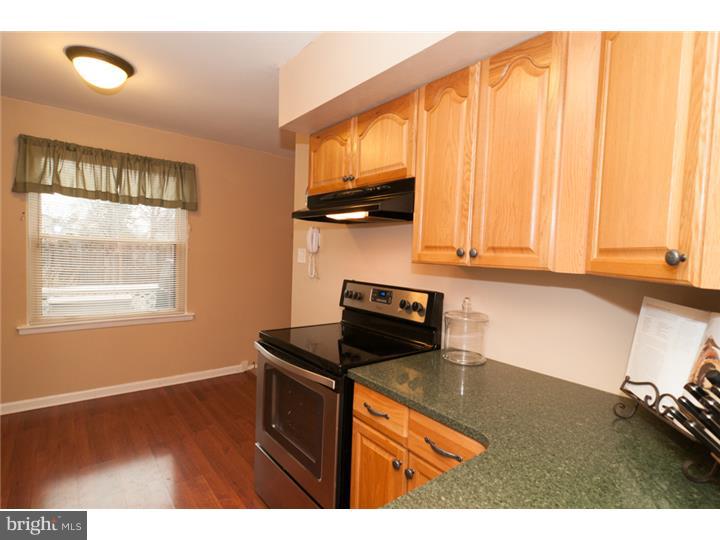 1000 Jacksonville Road, Unit 29 Warminster, PA 18974 - Photo 7 of 23 Gallery Image 7