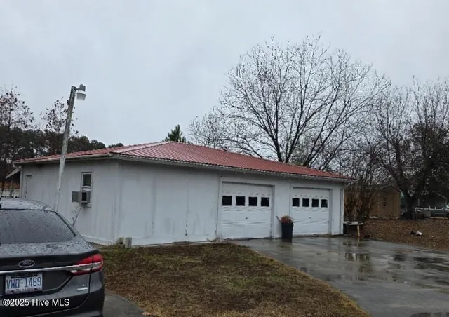 $190,000 | 306 Greenfield Boulevard, Greenville, NC 27834