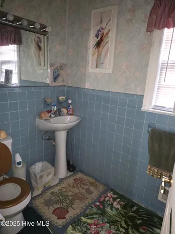 $190,000 | 306 Greenfield Boulevard, Greenville, NC 27834