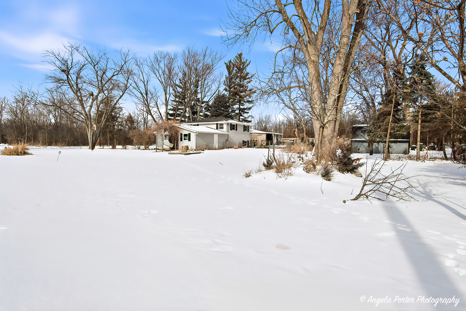 8 East Rollins Road Round Lake Beach, IL 60073 - Photo 14 of 23