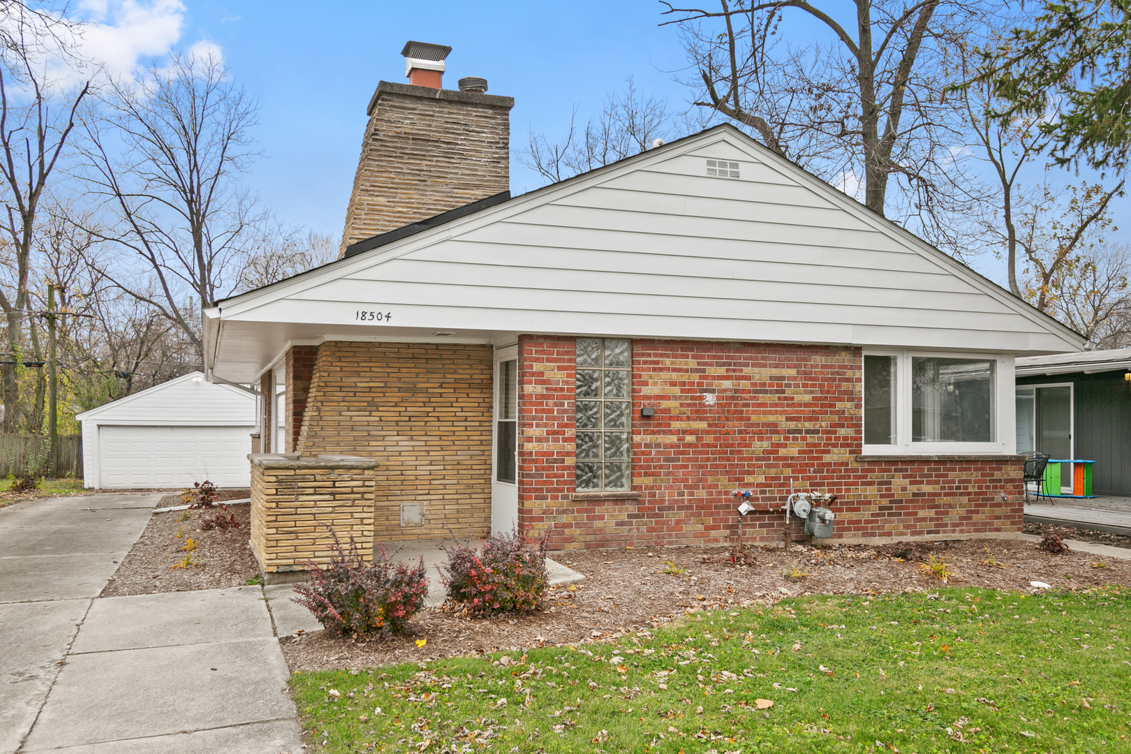 18504 Riegel Road Homewood, IL 60430 - Photo 1 of 17 Gallery Image 1