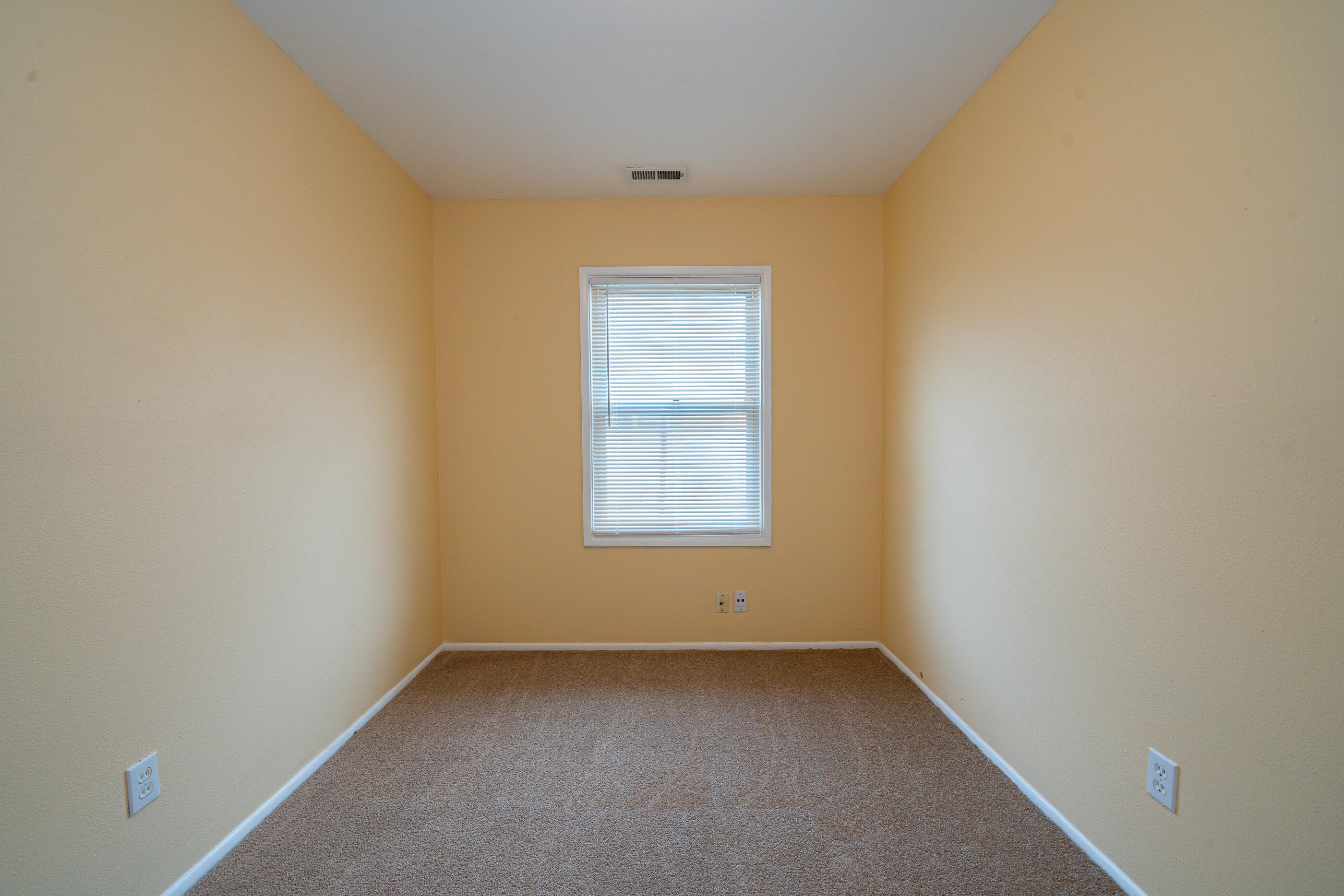 1716 Portage Path Springfield, OH 45506 - Photo 15 of 27