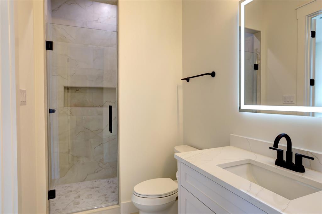 4062 Valley Ridge Road Dallas, TX 75220 - Photo 26 of 33 Gallery Image 26