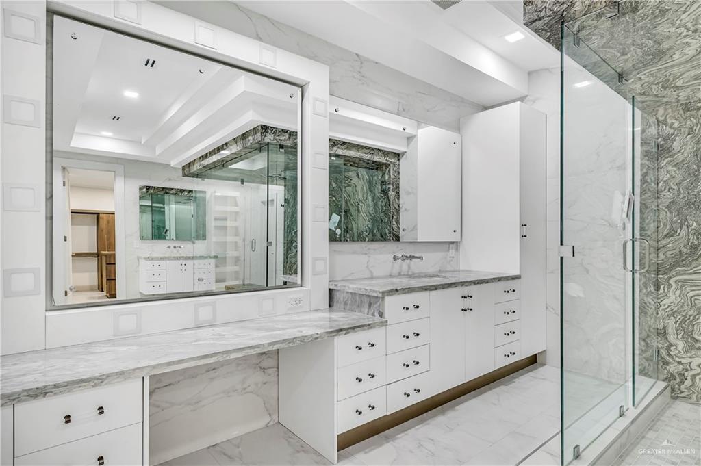 3317 Kent Lane McAllen, TX 78503 - Photo 17 of 32