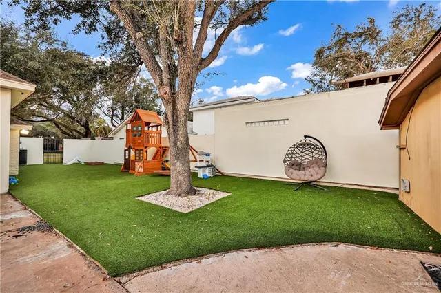 $889,000 | 3317 Kent Lane, McAllen, TX 78503