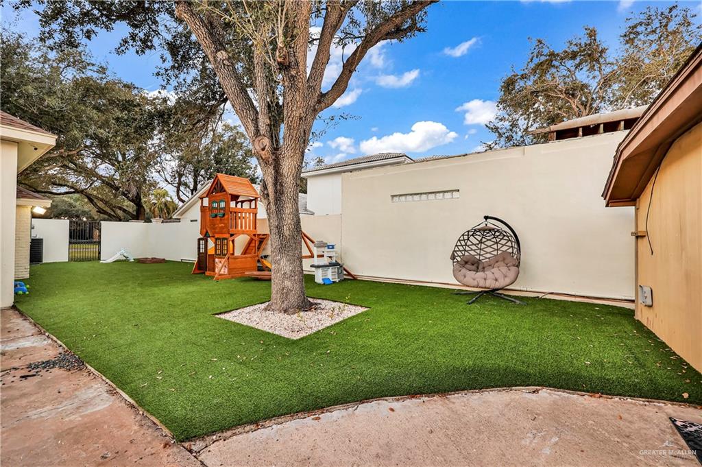 3317 Kent Lane McAllen, TX 78503 - Photo 28 of 32